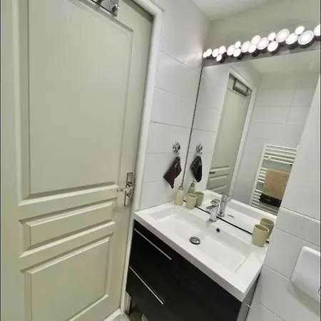A 10 Min De Paris Appartement *